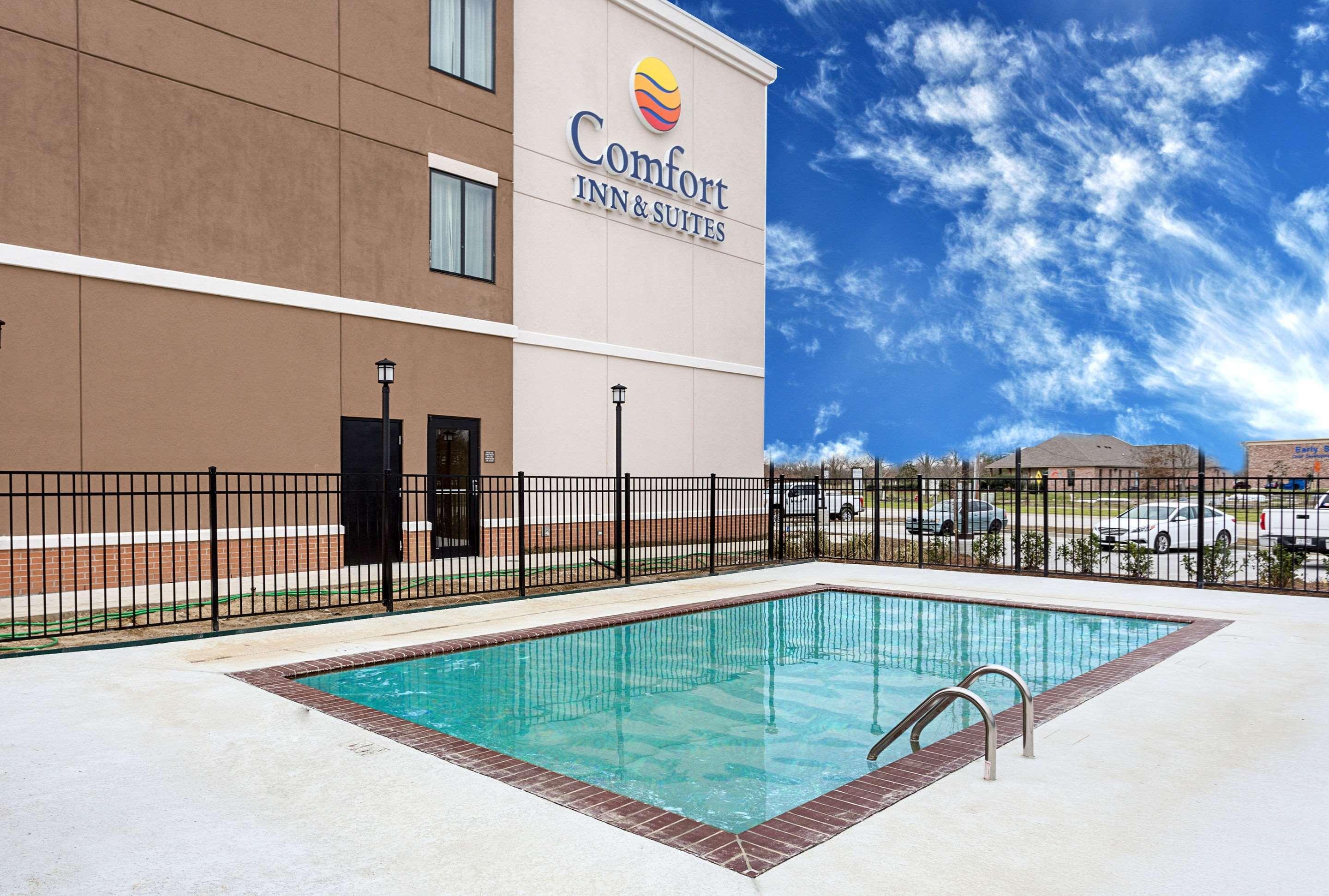 Comfort Inn & Suites Zachary Exterior foto